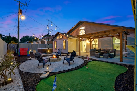 Bali inspired near White Sand beaches and Downtown