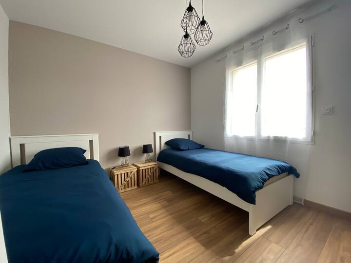 საძინებელი 1