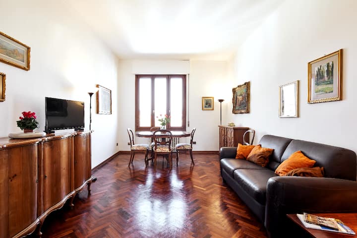 Apt Lorena En Florence By Charming Italy Tour