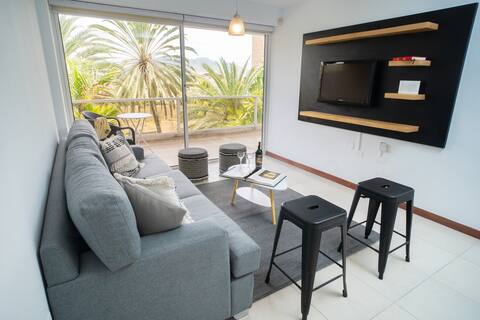 Suitable for 2 rooms Loma Real, excellent location!