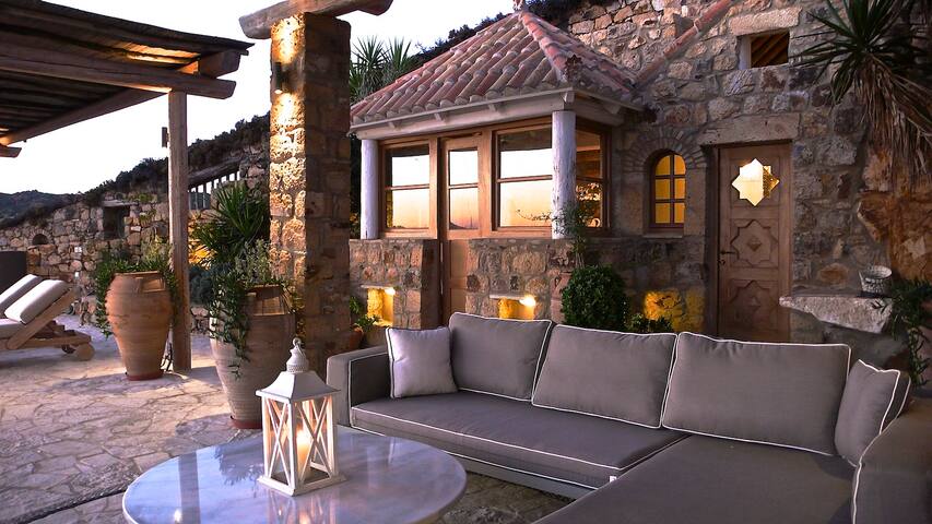 Villa Aeto Folia gallery image 5