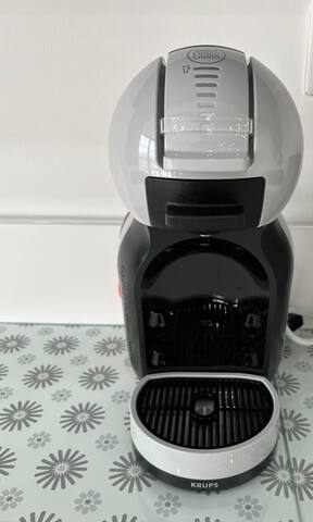 Home in London gallery image 4