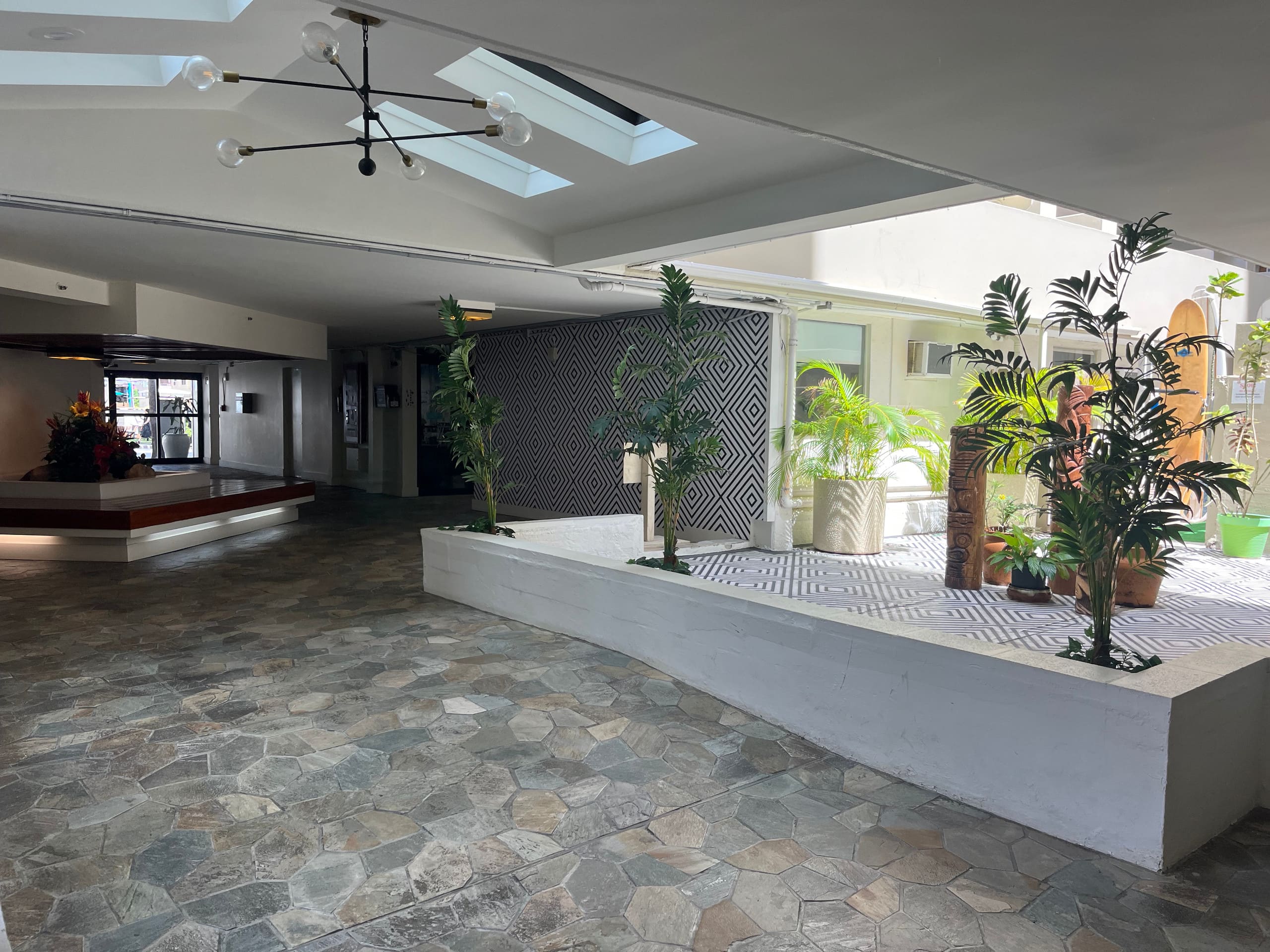 Condo in Honolulu · ★4.81 · Studio · 1 bed · 1 bath - Image 9