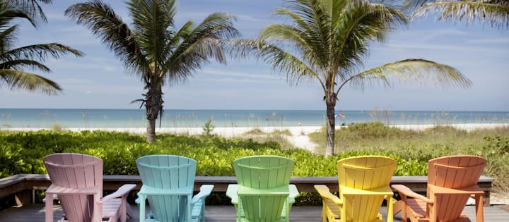 Artsea At Lecom, Downtown /Beaches & Ample Parking - Bradenton, FL