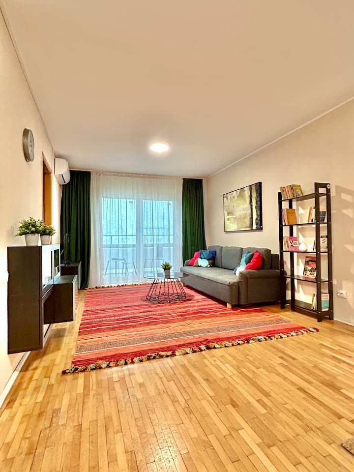 Parliament Skytower Apartment - Bucharest