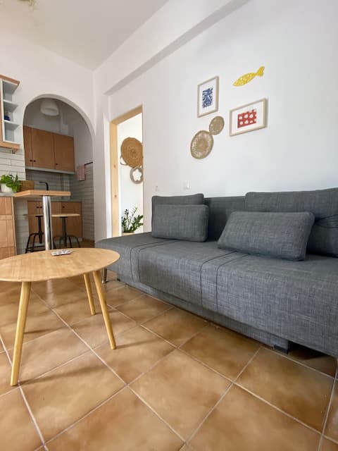 Top performing Airbnb: Χαρά appartment in Περιφέρεια Αττικής