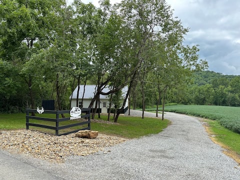 Indian Crossing Cabin