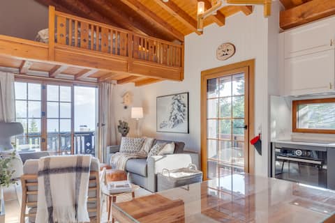 Cozy chalet-style apartment
