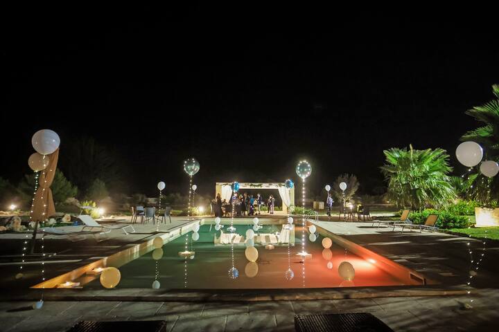 Casino De Viti, historic home with pool and Wifi gallery image 3