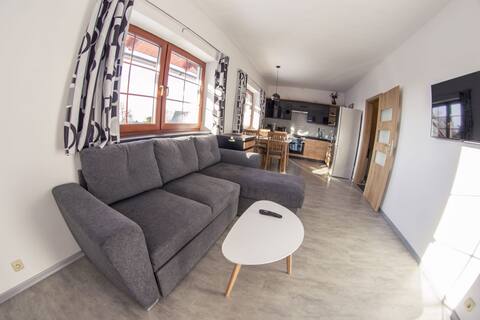 Popular Airbnb listing: Apartman Benecko 213 in Jilemnice