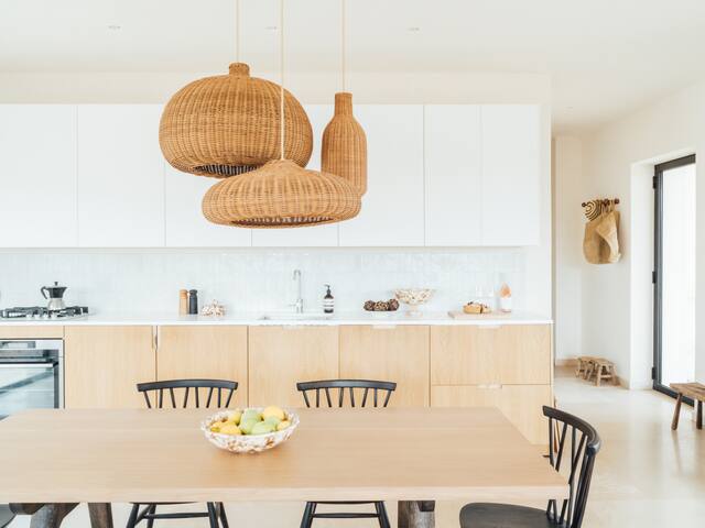 Brand new luxury villa near Ostuni & infinity pool gallery image 2