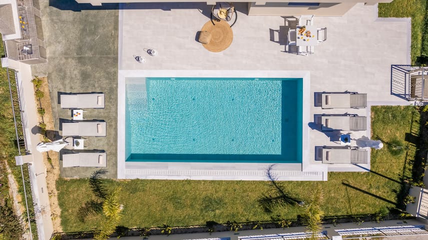 Mind Your Villa managed Airbnb listing 3
