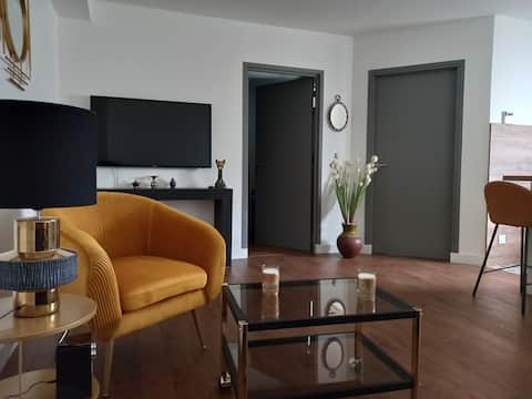 Charming renovated and air-conditioned T2