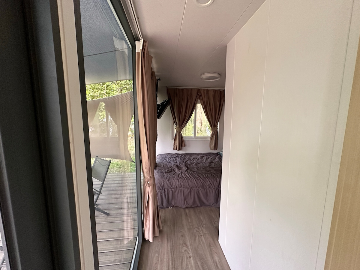 hyrje në dhomën e gjumit