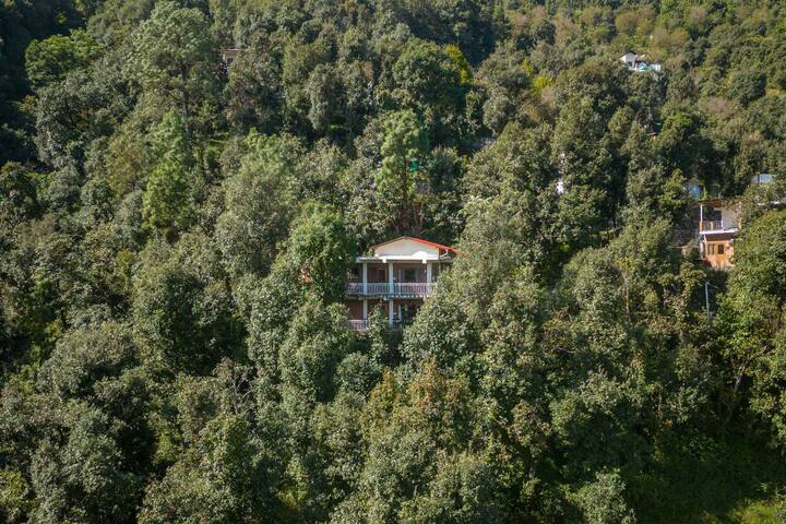 The Verandah 5BR w/ serene View