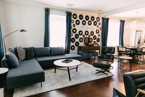 Top Airbnb: All Shook Up | Pettigrew Adventures in Midtown in Crosstown