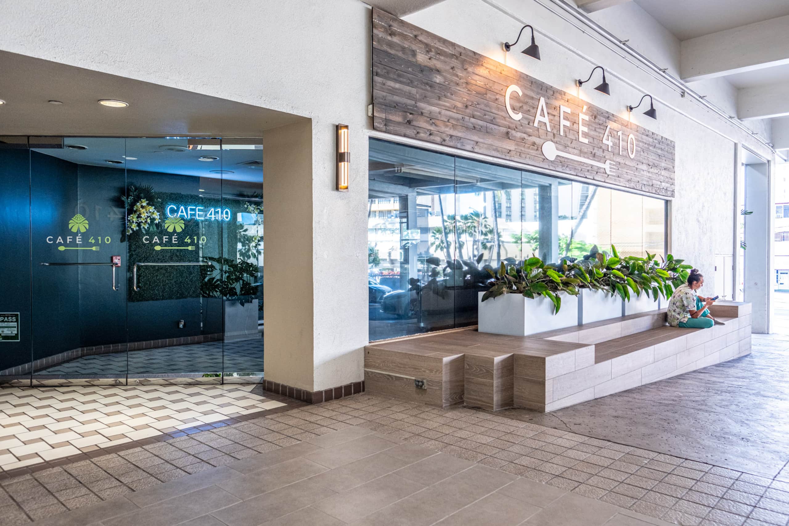 Hotel in Honolulu · ★4.76 · Studio · 1 bed · 1 private bath - Image 13