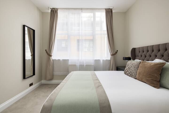 Avari Apartments – Premier Two Bedroom Apartment gallery image 4