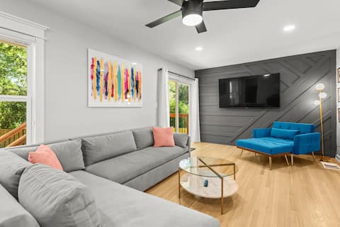 Successful Airbnb property: Cozy Buckhead 4+3 SFH, backyard in Garden Hills