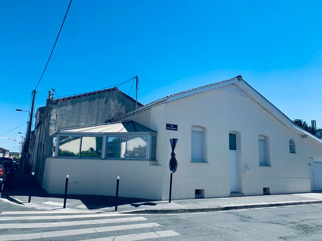 Maison climatisée, 3 ch à Bordeaux Bastide, Darwin