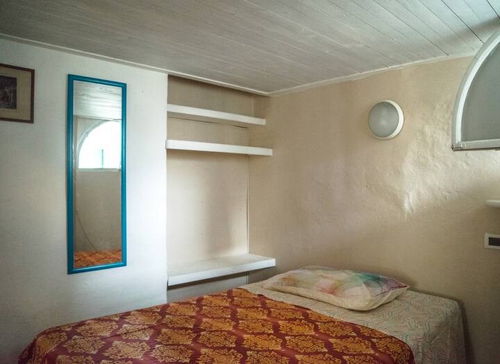 Стая с 1 и половина места