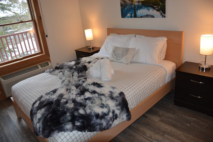 спалня (първи етаж)