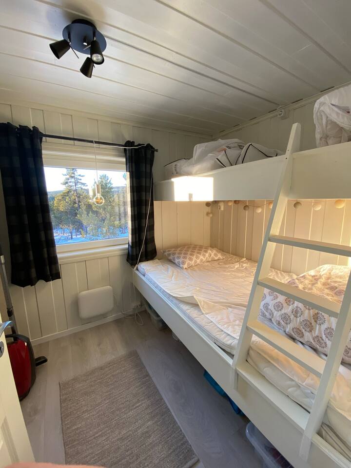 საძინებელი 2