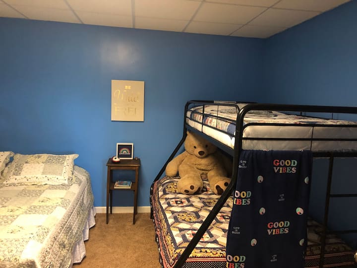 Ორსაწოლიანი მთლიანი სახლი