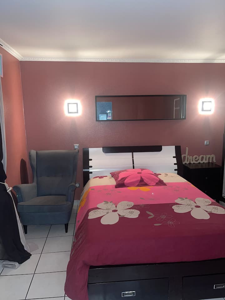 Chambre Chez L’habitant, Drancy - Drancy