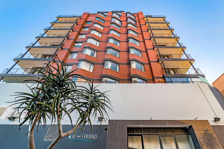 Beach Breaks On Strand 97. gallery image 5