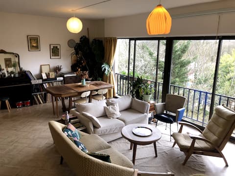 House and garden Paris 4 min walk from L11 metro