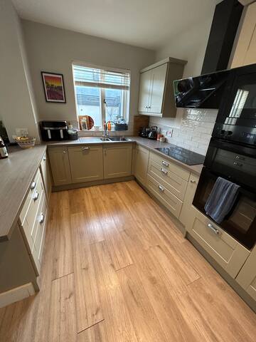 Bright, spacious family house near Dublin City gallery image 4