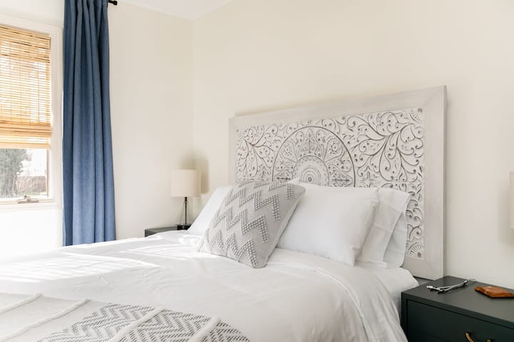 Bedroom #1 with Queen Bed