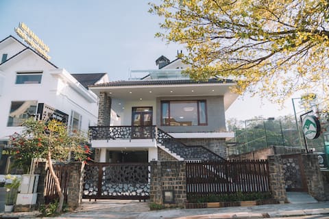 Villa ngay trung tâm- 4bedrooms-bbq-free parking