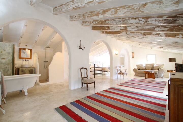 Stunning Pollenca townhouse