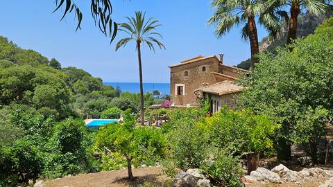 Finca Can Lleig with superb views