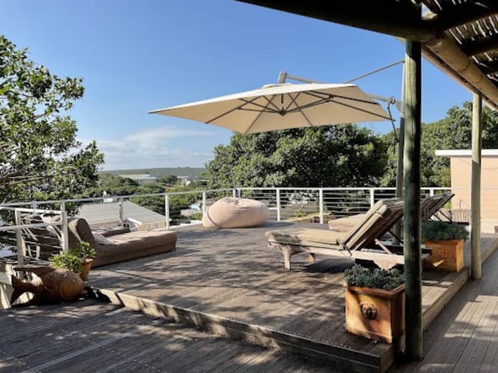 On the Decks Coastal Beach House