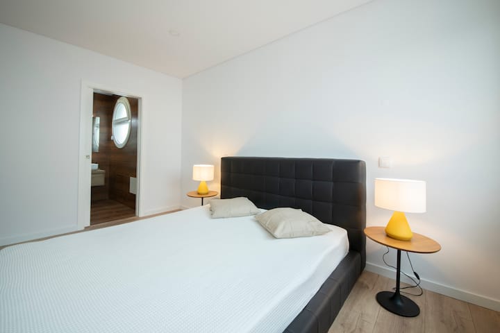 Апартамент