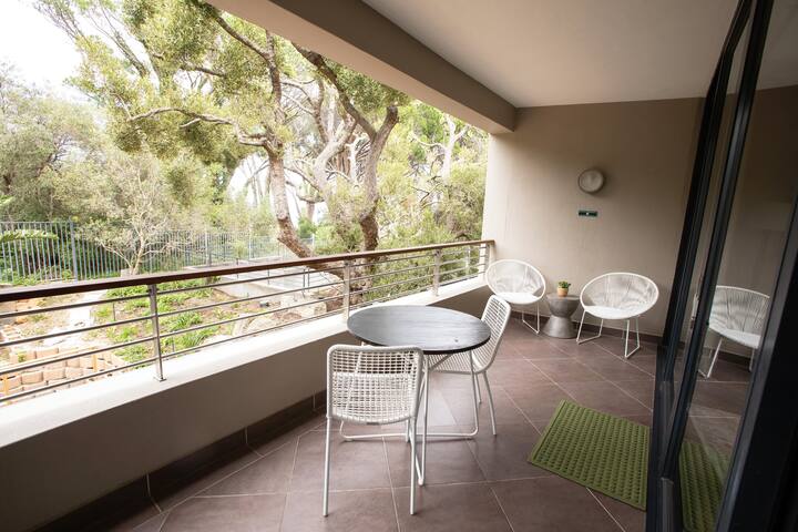 Casa Azzurra- Beach, mountain vibes-new apt w/pool gallery image 2