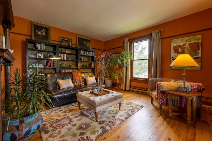 Lovely Restored Farmhouse - Houses for Rent in Blacksburg, Virginia ...