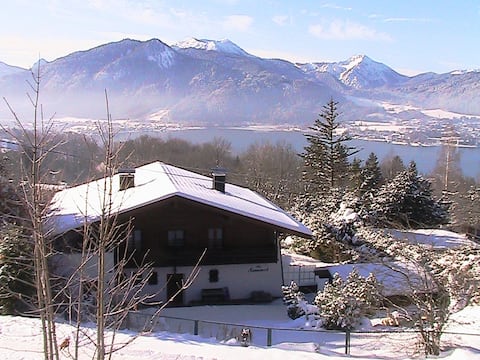 Entire Tegernsee country house; mountain/lake view