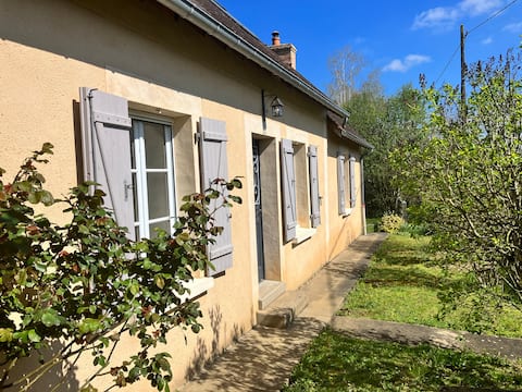 House for 6 guests in the countryside near Le Mans