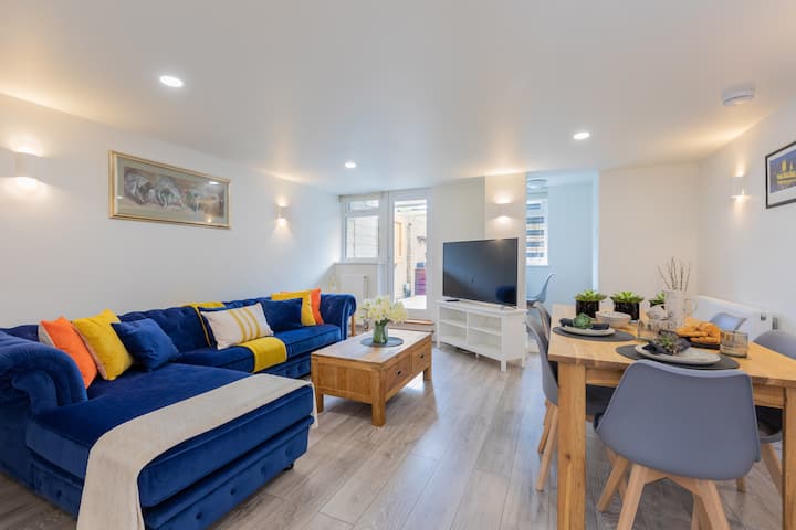 Central Windsor Modern Garden Flat - By Tempstay - Windsor