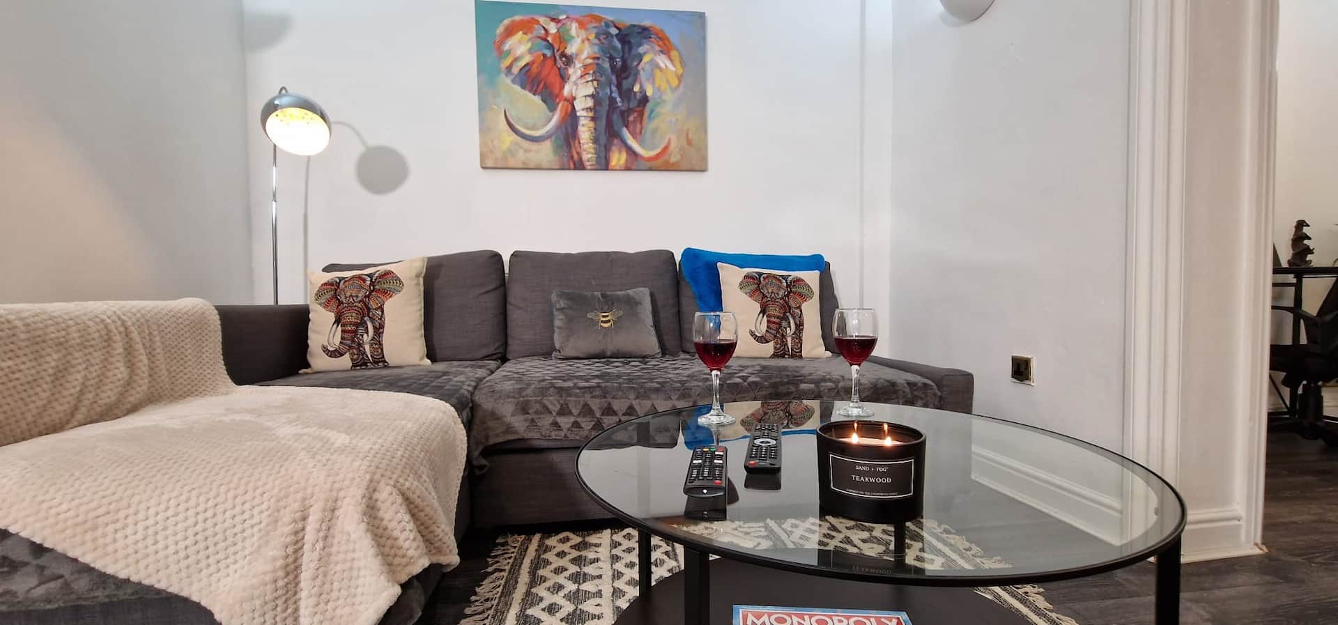 Spacious NEC/BHX home | Walk to Train | Park Free