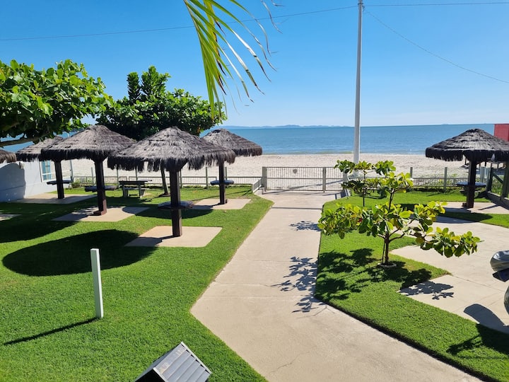 Casa A Beira-mar Em Canasvieiras - Florianópolis