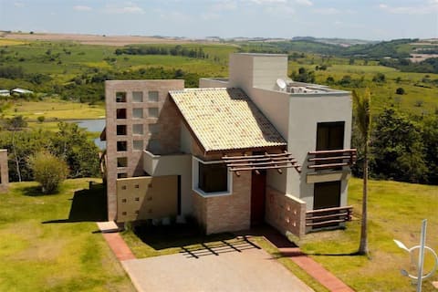 Resort/hotel farmhouse