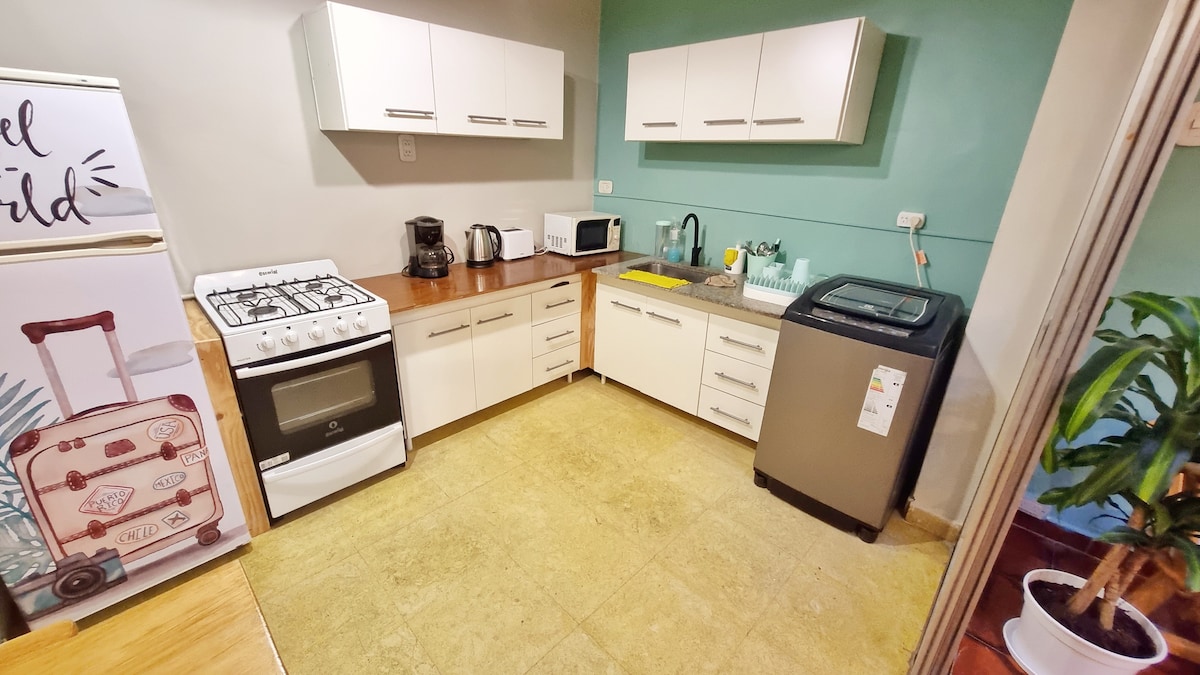 Quarto privado em casa compartilhada em Palermo