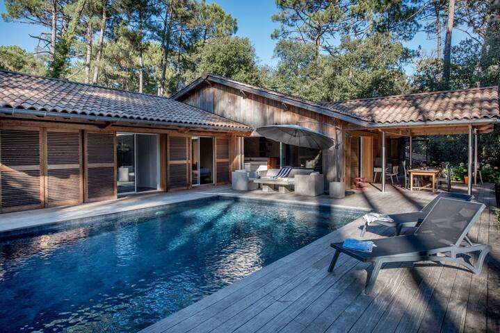 COLDWELL BANKER managed Airbnb listing 1