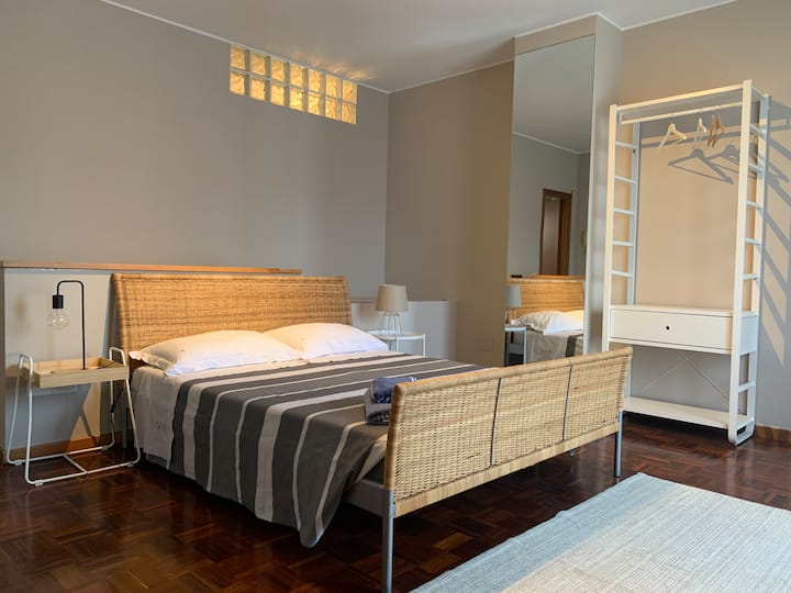 საძინებელი 2