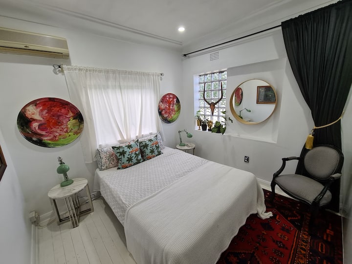 მე-4 საძინებელი, ბამბუკის სახლი 